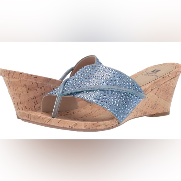 White Mountain Shoes - #S513 - White Mountain Blue Glitter & Cork Wrapped Thong Wedge Sandals SIZE 7.5M